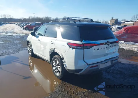 2023 Nissan Pathfinder Sl 4Wd z USA, uszkodzony, nr VIN 5N1DR3CC8PC259385